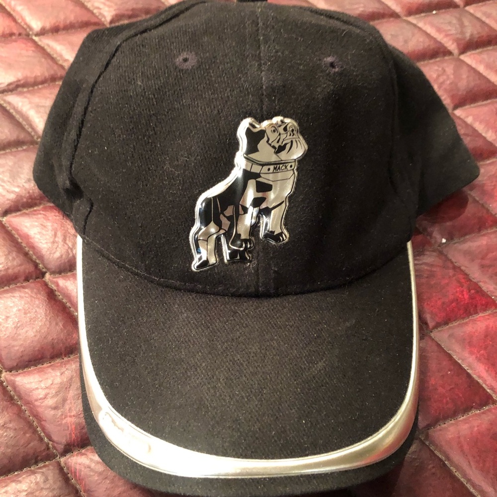 Preowned MACK truck hat